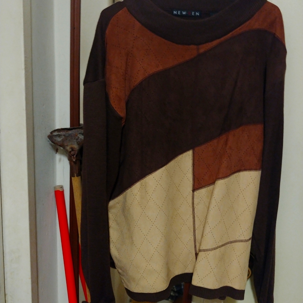 Multiple shades of Brown Sweater